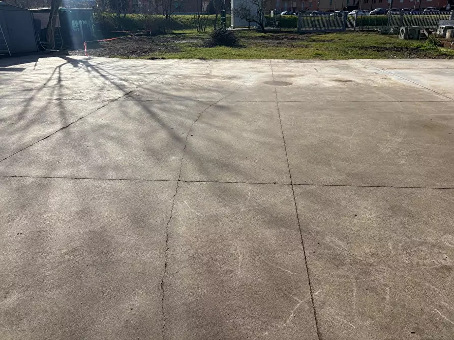 Immagine 12 di Capannone industriale in vendita  a Monteriggioni