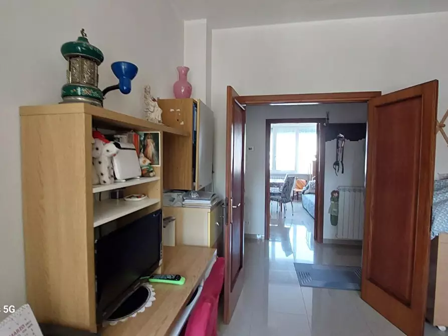 Immagine 12 di Appartamento in vendita  a Livorno
