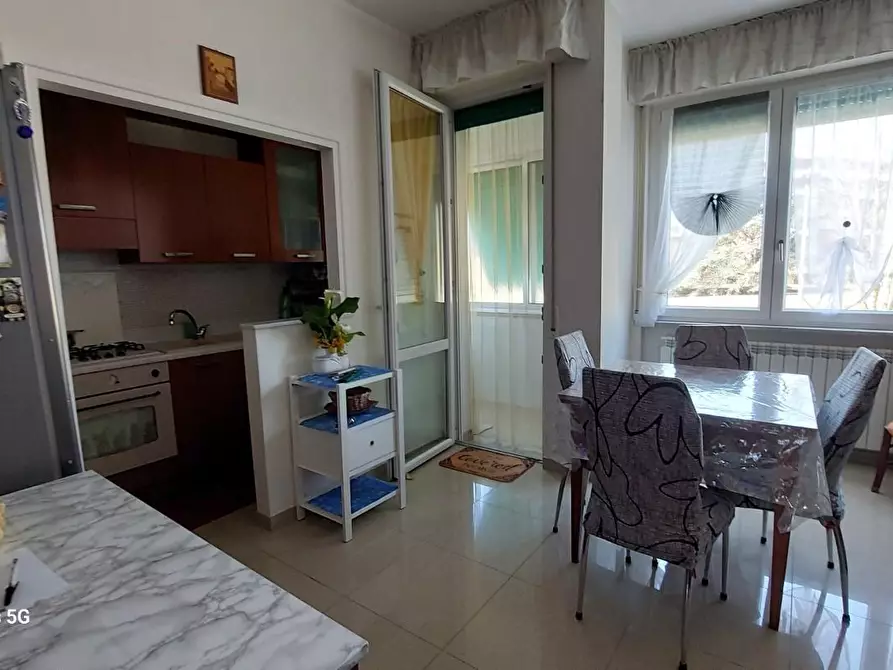 Immagine 7 di Appartamento in vendita  a Livorno