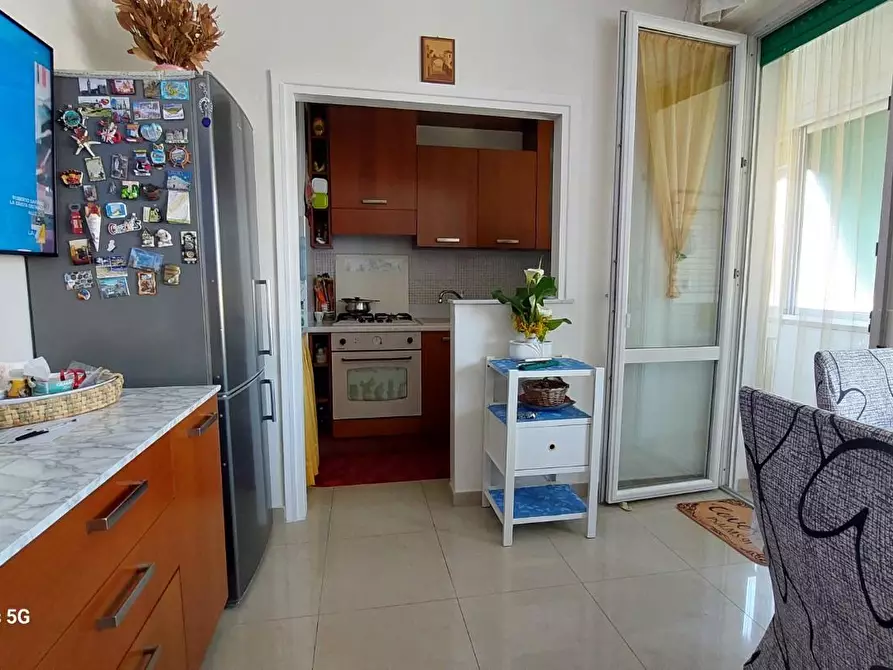 Immagine 2 di Appartamento in vendita  a Livorno