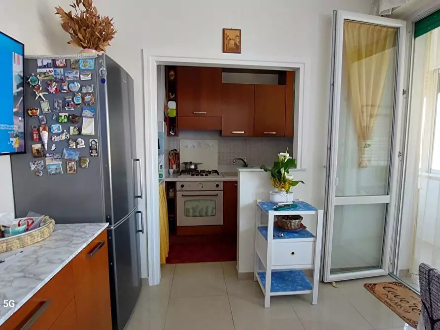 Immagine 3 di Appartamento in vendita  a Livorno