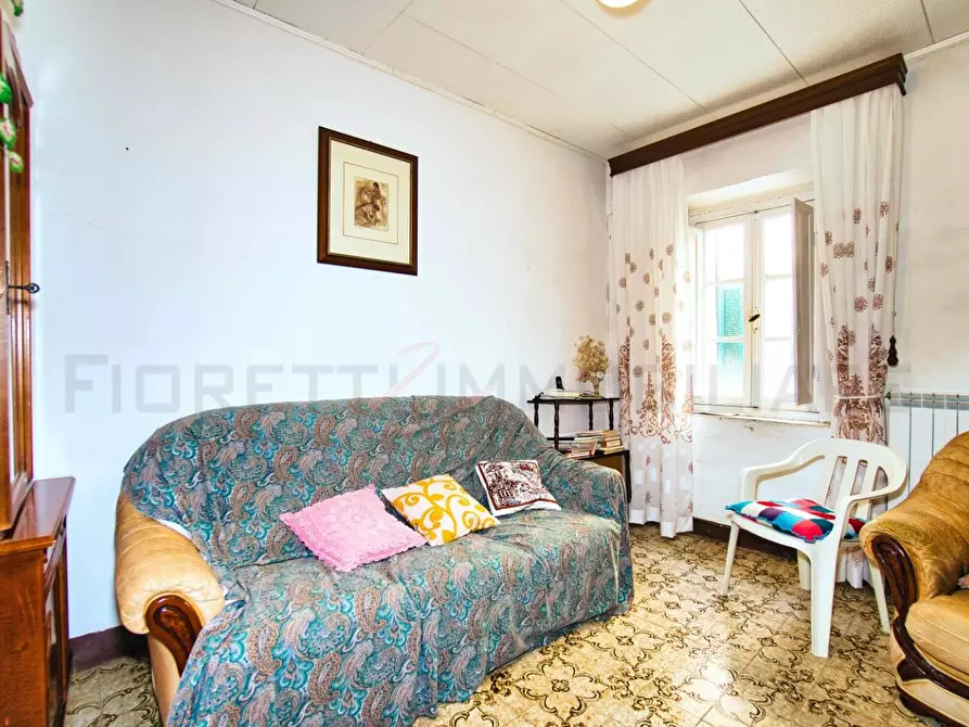 Immagine 10 di Appartamento in vendita  a Pomarance