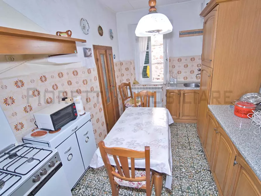 Immagine 4 di Appartamento in vendita  a Pomarance