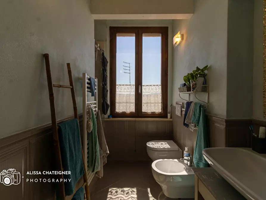 Immagine 27 di Appartamento in vendita  a Siena