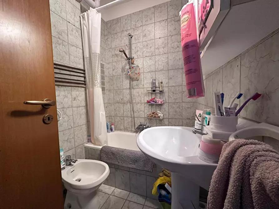 Immagine 10 di Appartamento in vendita  a Pisa