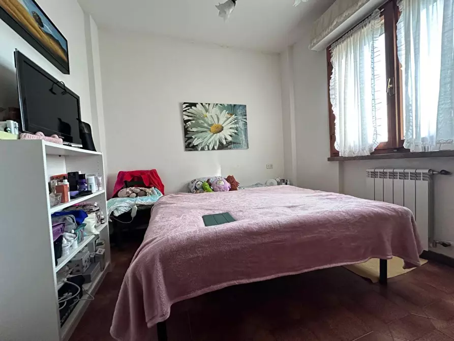 Immagine 4 di Appartamento in vendita  a Pisa