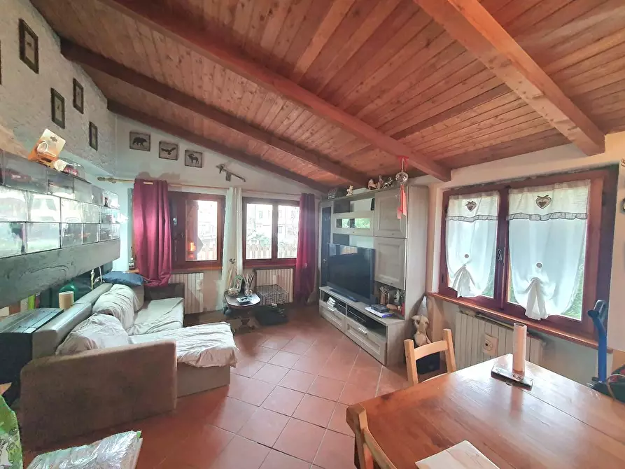 Immagine 6 di Villa in vendita  a Villa Basilica