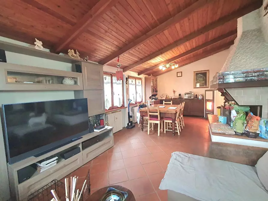 Immagine 8 di Villa in vendita  a Villa Basilica