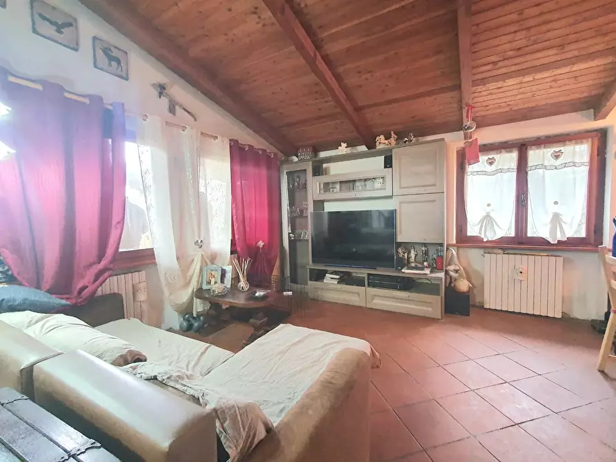 Immagine 16 di Villa in vendita  a Villa Basilica