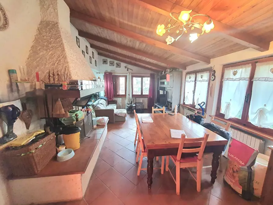 Immagine 14 di Villa in vendita  a Villa Basilica