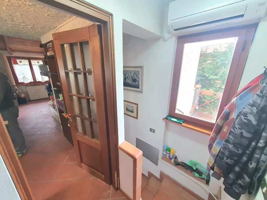 Immagine 45 di Villa in vendita  a Villa Basilica