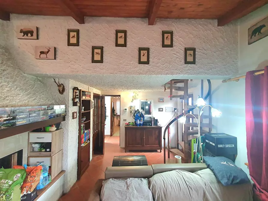 Immagine 17 di Villa in vendita  a Villa Basilica