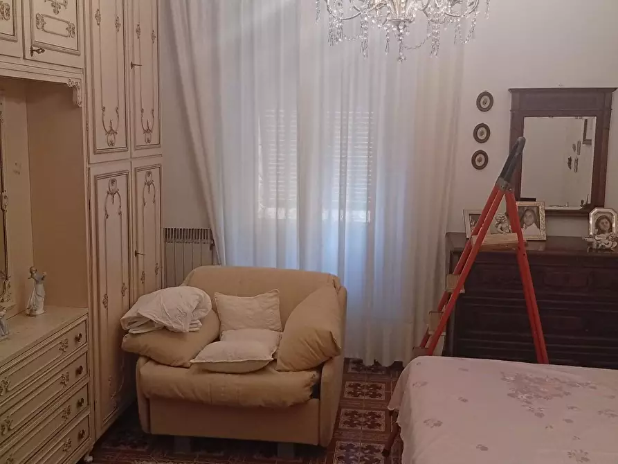 Immagine 6 di Appartamento in vendita  a Carrara