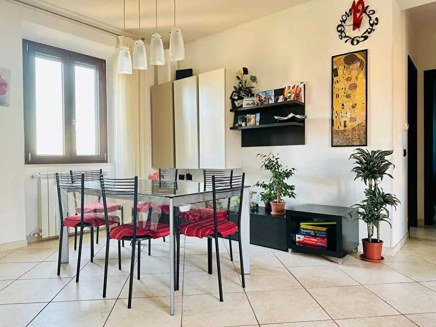 Immagine 5 di Appartamento in vendita  a Siena