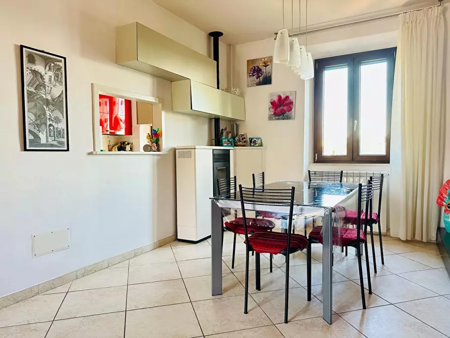 Immagine 6 di Appartamento in vendita  a Siena