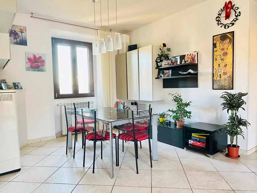 Immagine 1 di Appartamento in vendita  a Siena