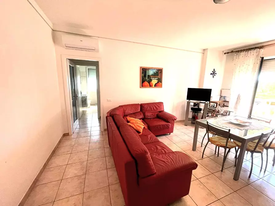 Immagine 30 di Appartamento in vendita  a Massa