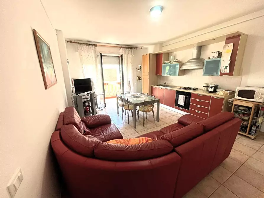 Immagine 12 di Appartamento in vendita  a Massa