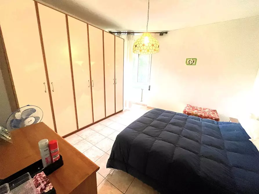 Immagine 14 di Appartamento in vendita  a Massa