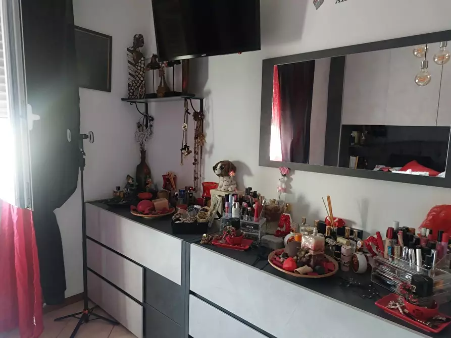 Immagine 11 di Appartamento in vendita  a Santa Croce Sull'arno