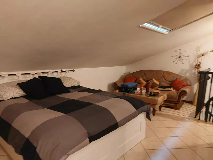 Immagine 18 di Appartamento in vendita  a Santa Croce Sull'arno