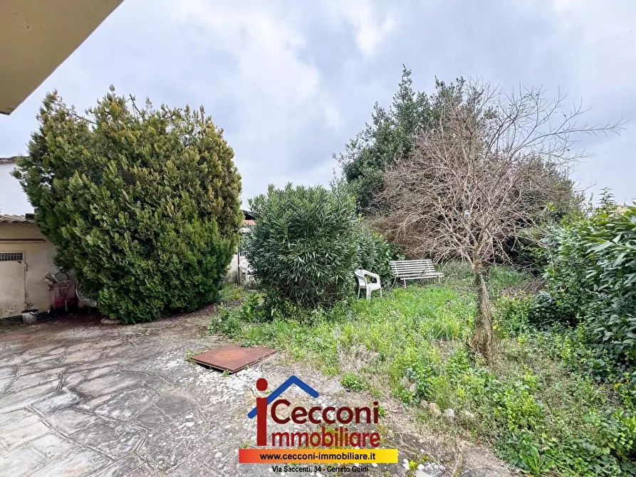 Immagine 17 di Casa indipendente in vendita  a Cerreto Guidi