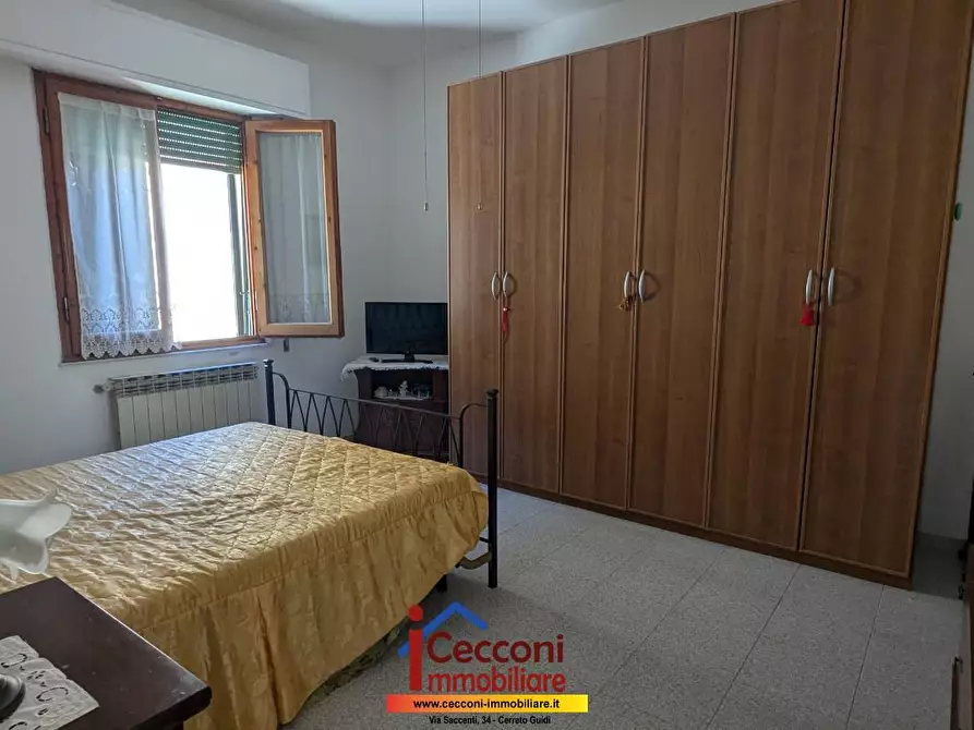 Immagine 8 di Appartamento in vendita  a Vinci