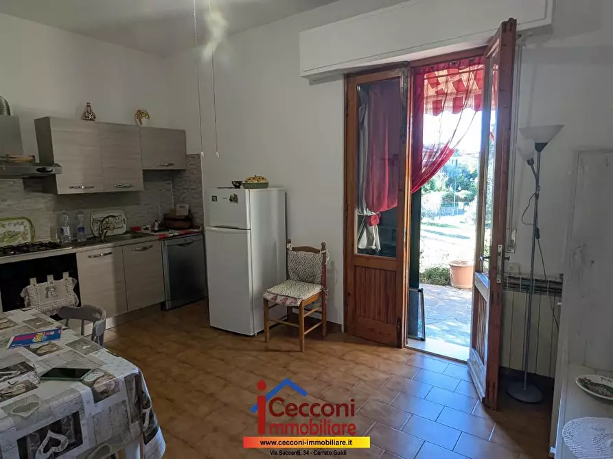 Immagine 5 di Appartamento in vendita  a Vinci