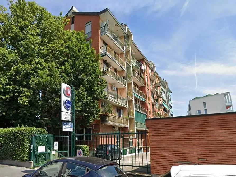 Immagine 2 di Appartamento in vendita  a Milano