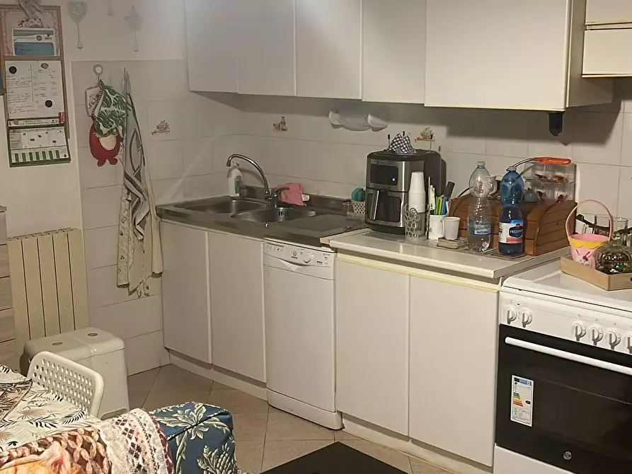 Immagine 2 di Appartamento in vendita  a Cascina