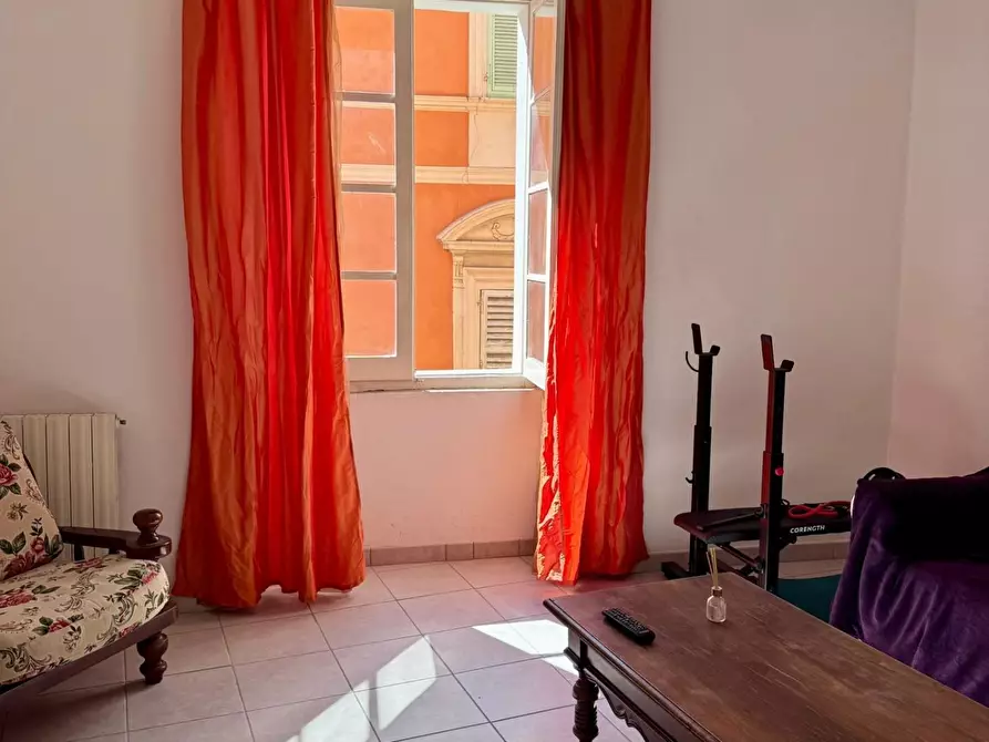 Immagine 12 di Appartamento in vendita  a Massa