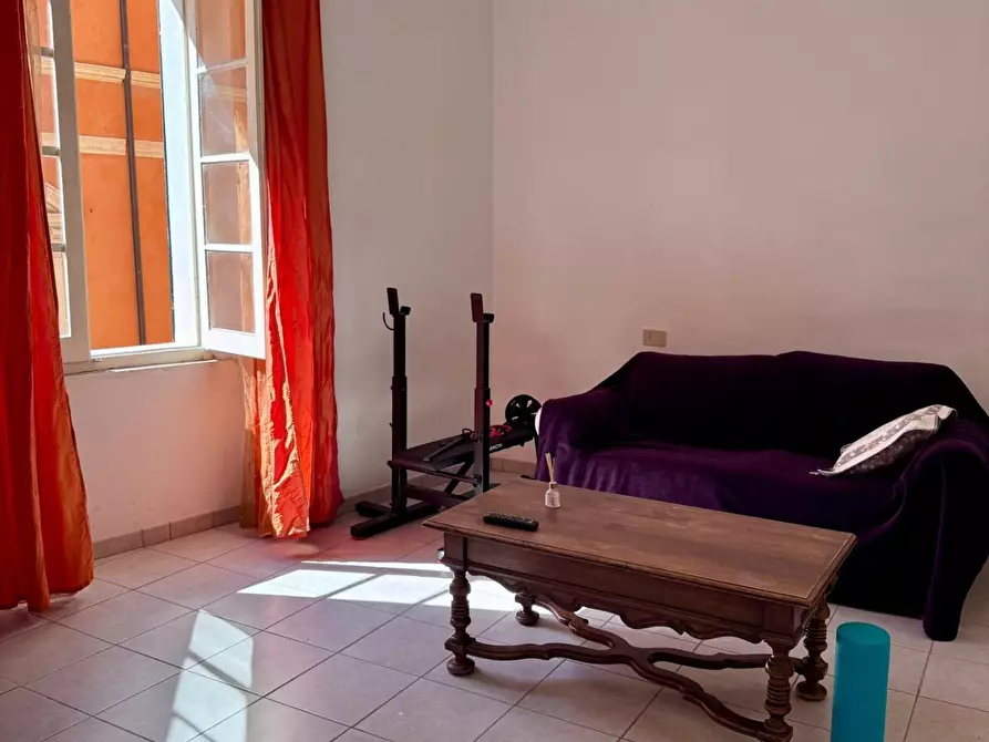 Immagine 17 di Appartamento in vendita  a Massa