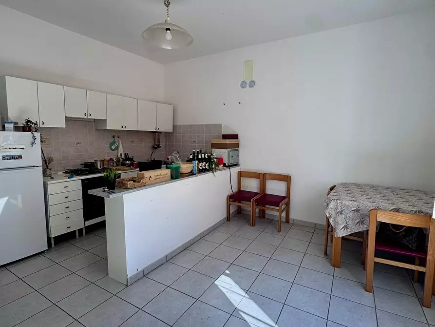 Immagine 4 di Appartamento in vendita  a Massa