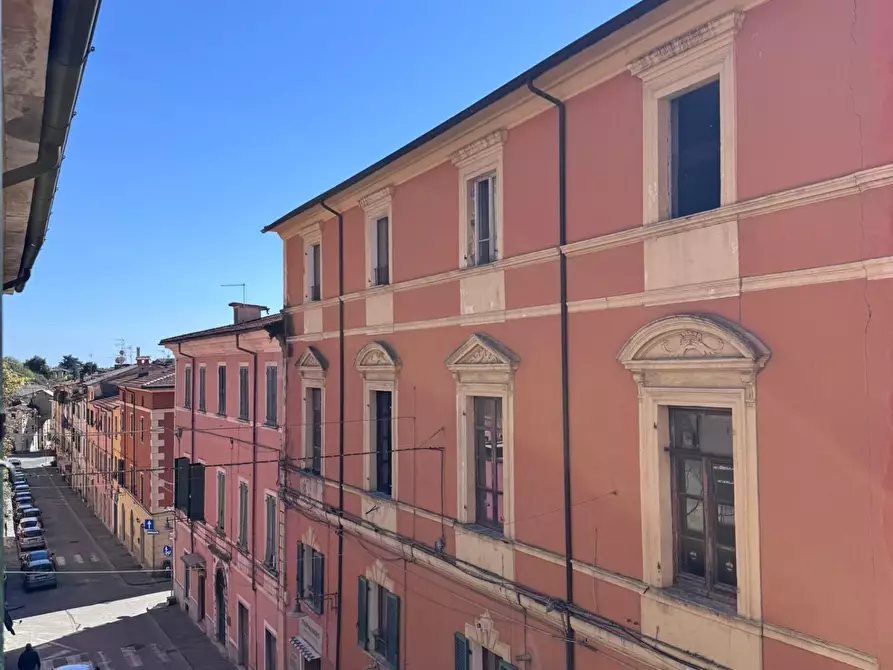 Immagine 24 di Appartamento in vendita  a Massa