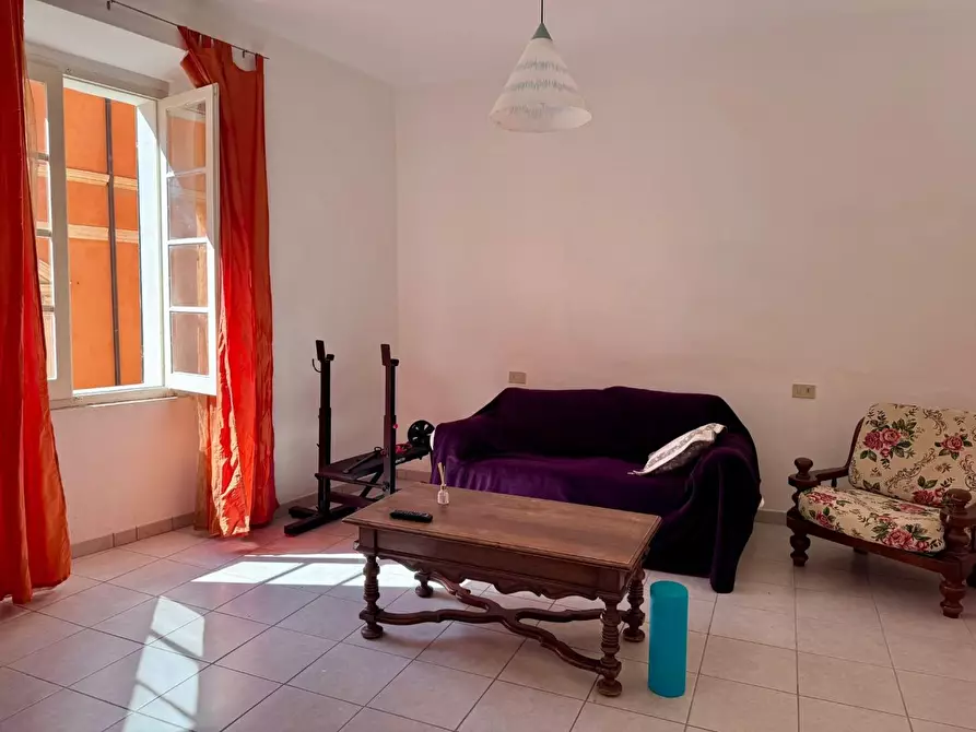 Immagine 16 di Appartamento in vendita  a Massa