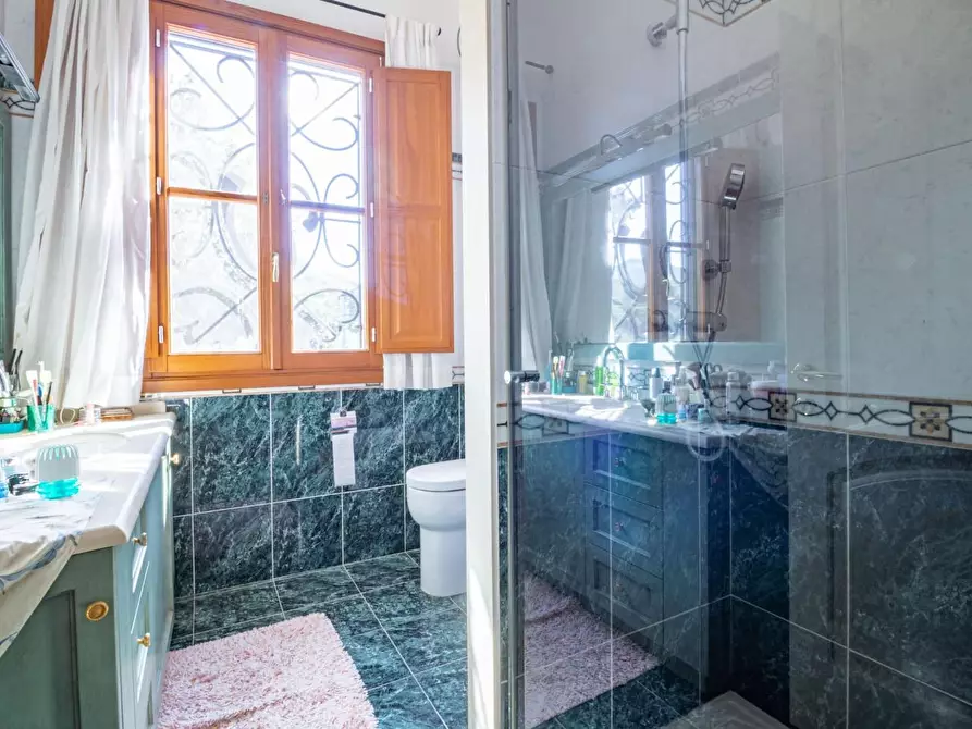 Immagine 25 di Villa in vendita  a Portoferraio