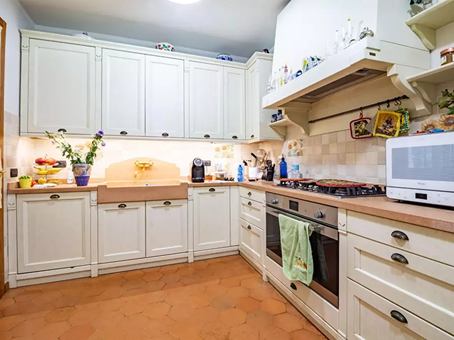 Immagine 9 di Villa in vendita  a Portoferraio