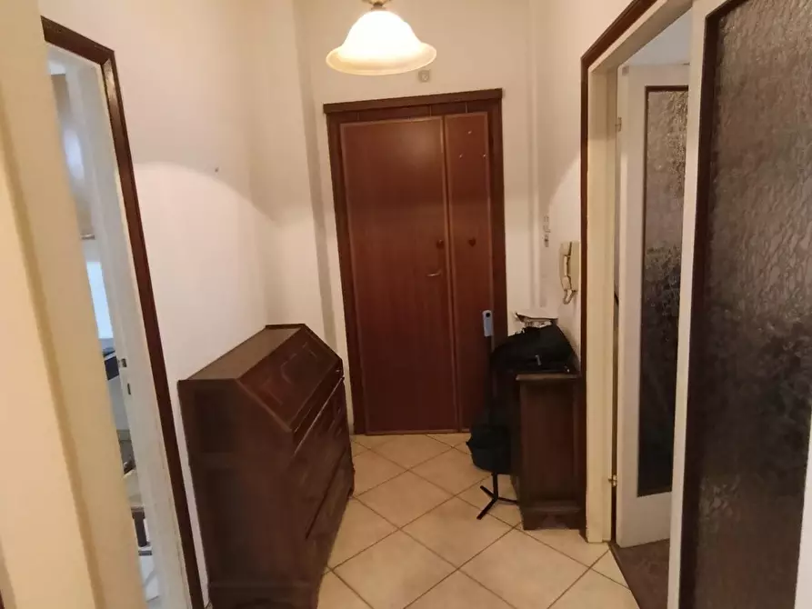 Immagine 8 di Appartamento in vendita  a Livorno