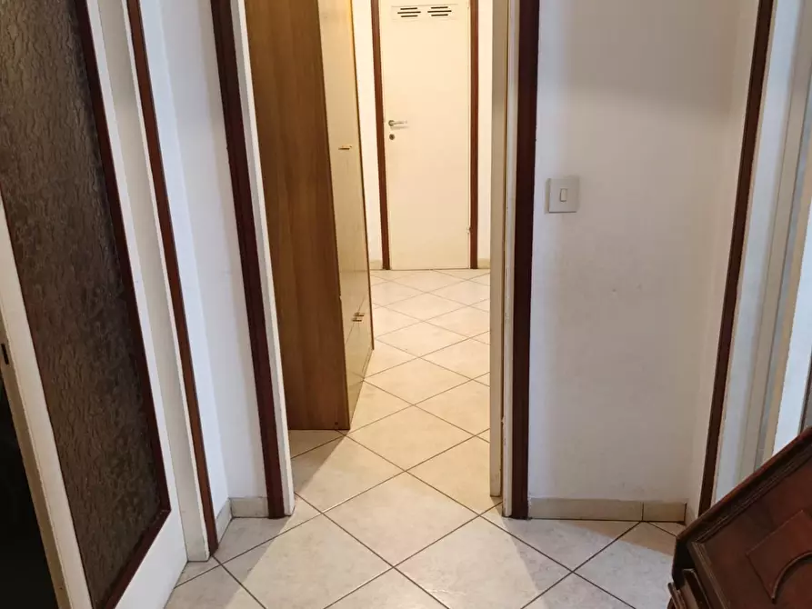 Immagine 9 di Appartamento in vendita  a Livorno