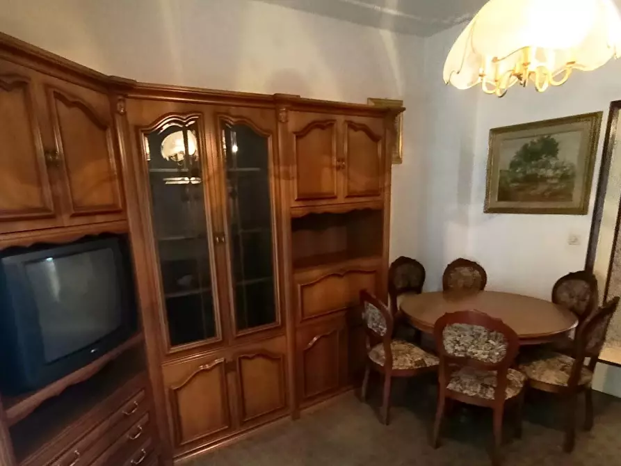 Immagine 3 di Appartamento in vendita  a Livorno