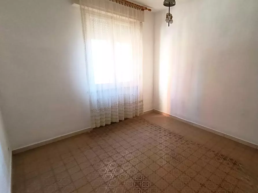 Immagine 11 di Appartamento in vendita  a Livorno