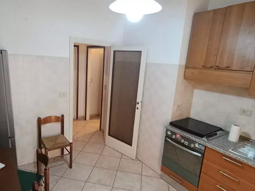 Immagine 6 di Appartamento in vendita  a Livorno