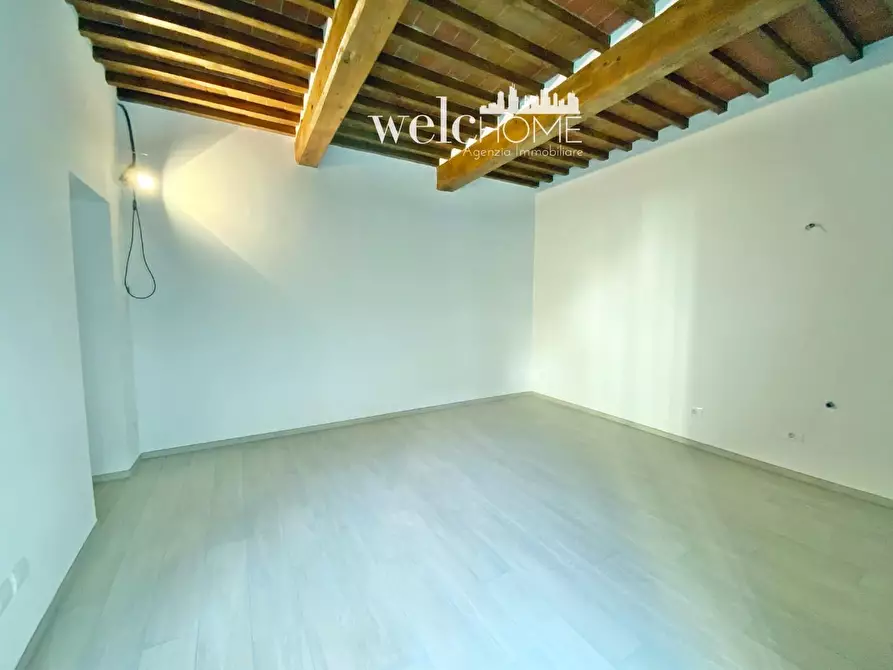 Immagine 10 di Appartamento in vendita  a Campi Bisenzio