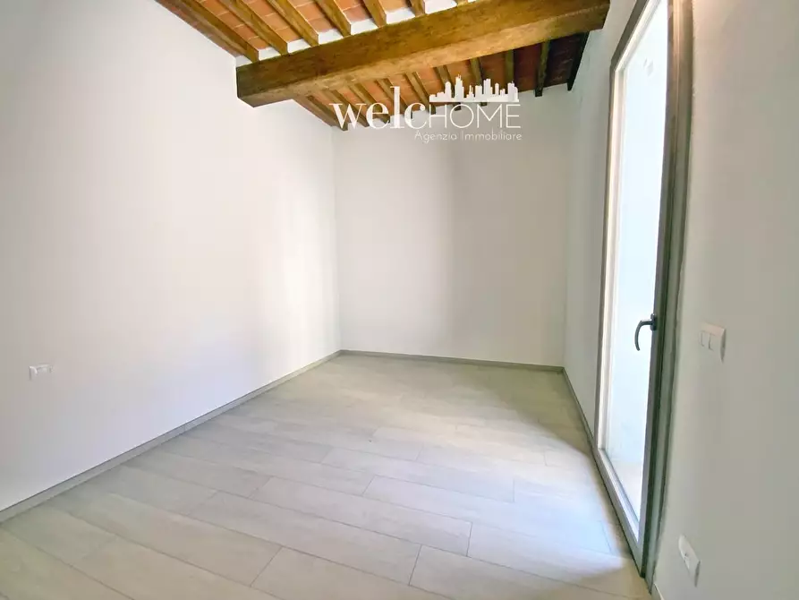 Immagine 13 di Appartamento in vendita  a Campi Bisenzio