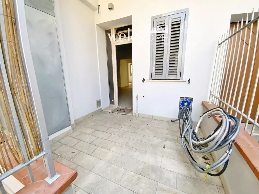 Immagine 22 di Appartamento in vendita  a Campi Bisenzio