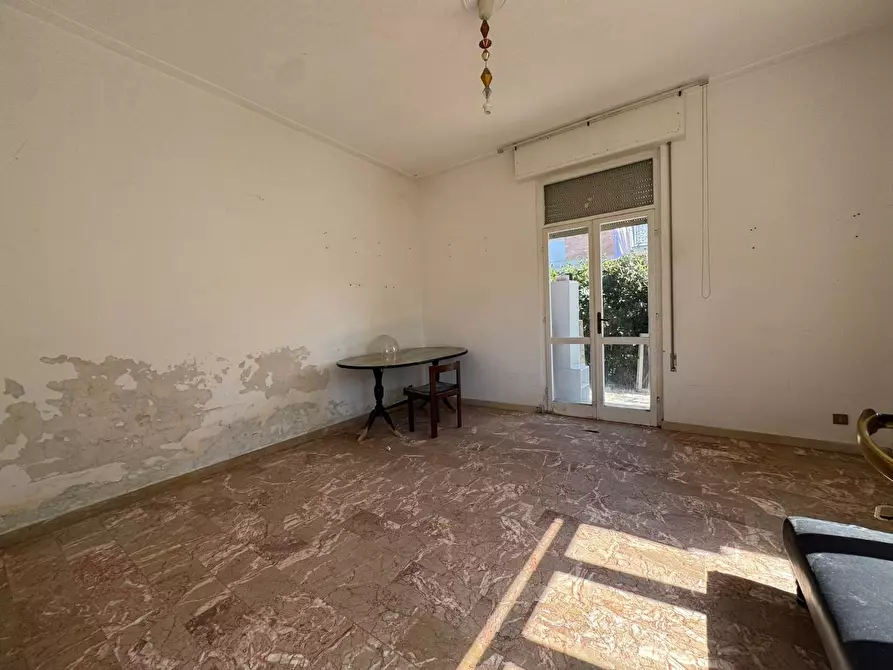 Immagine 8 di Casa trifamiliare in vendita  a Viareggio