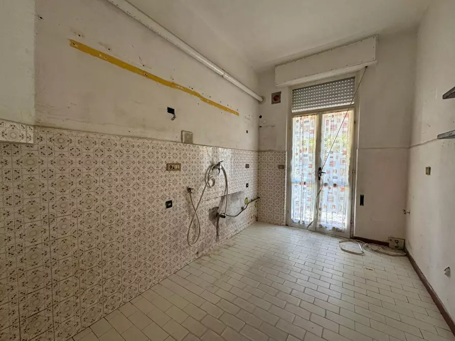 Immagine 14 di Casa trifamiliare in vendita  a Viareggio