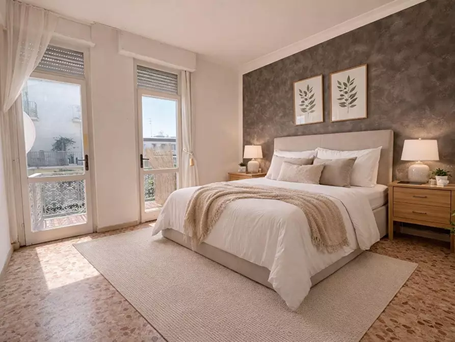 Immagine 27 di Casa trifamiliare in vendita  a Viareggio