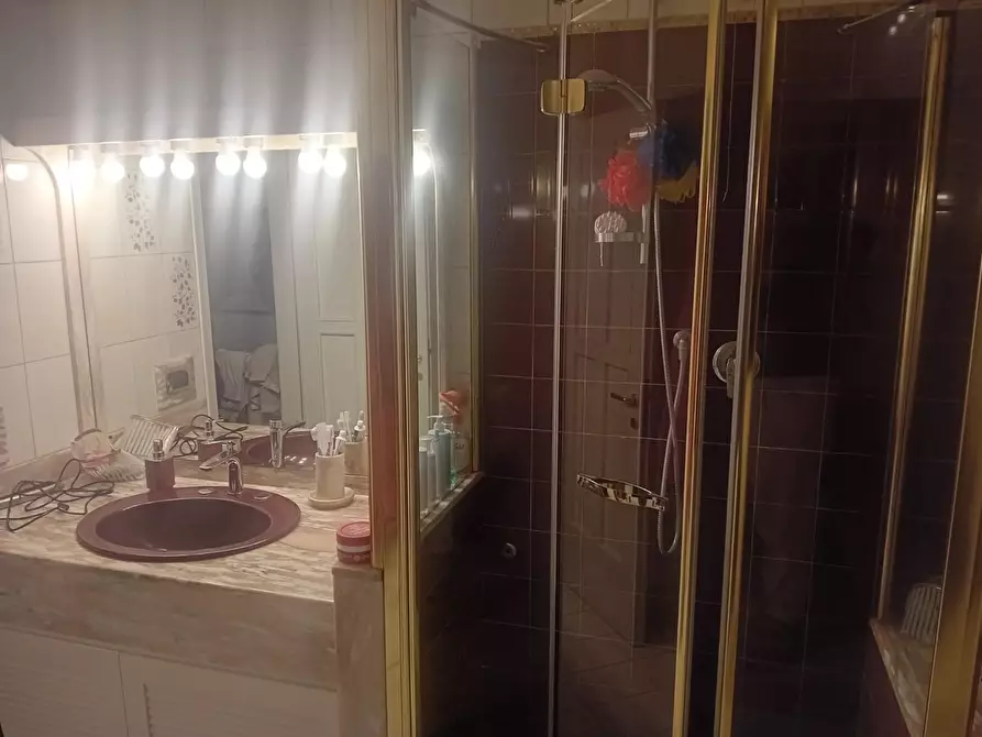 Immagine 8 di Villetta a schiera in vendita  a Carmignano