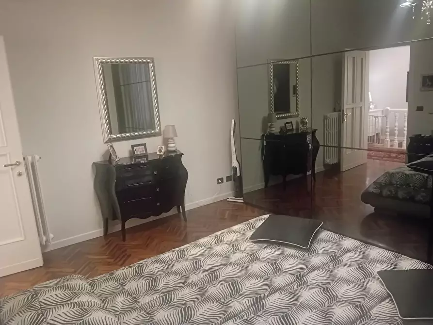 Immagine 7 di Villetta a schiera in vendita  a Carmignano